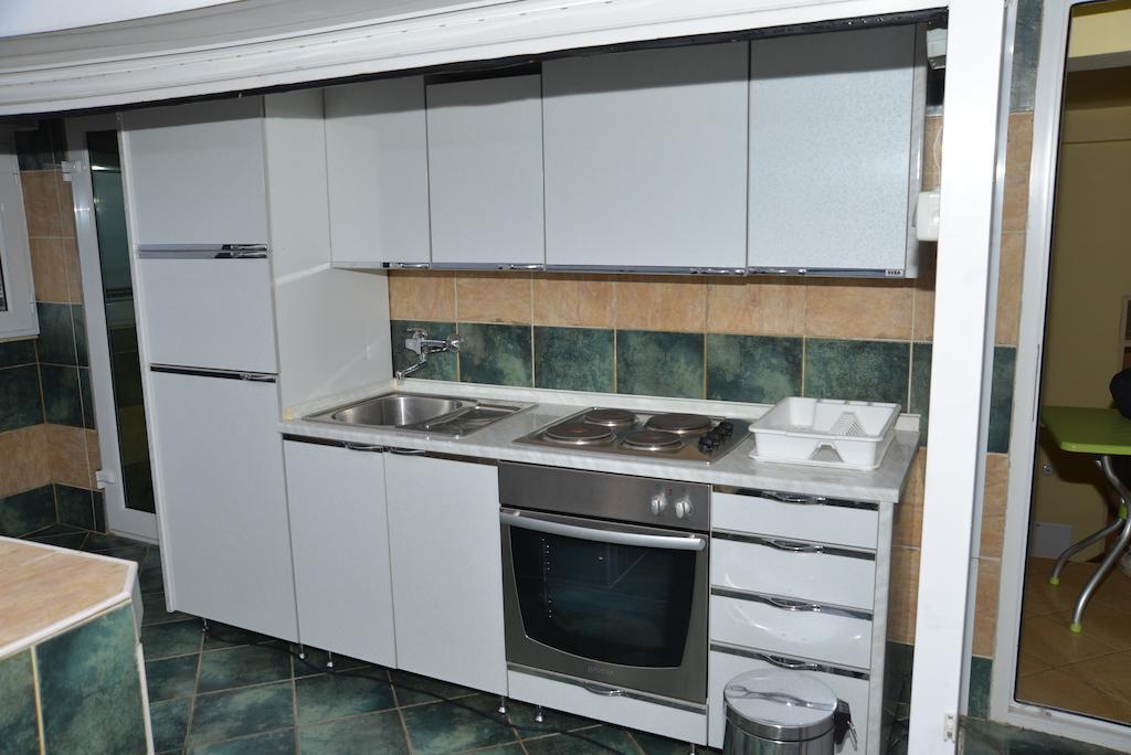 Rooms And Apartaments De Niro Трпейца Номер фото