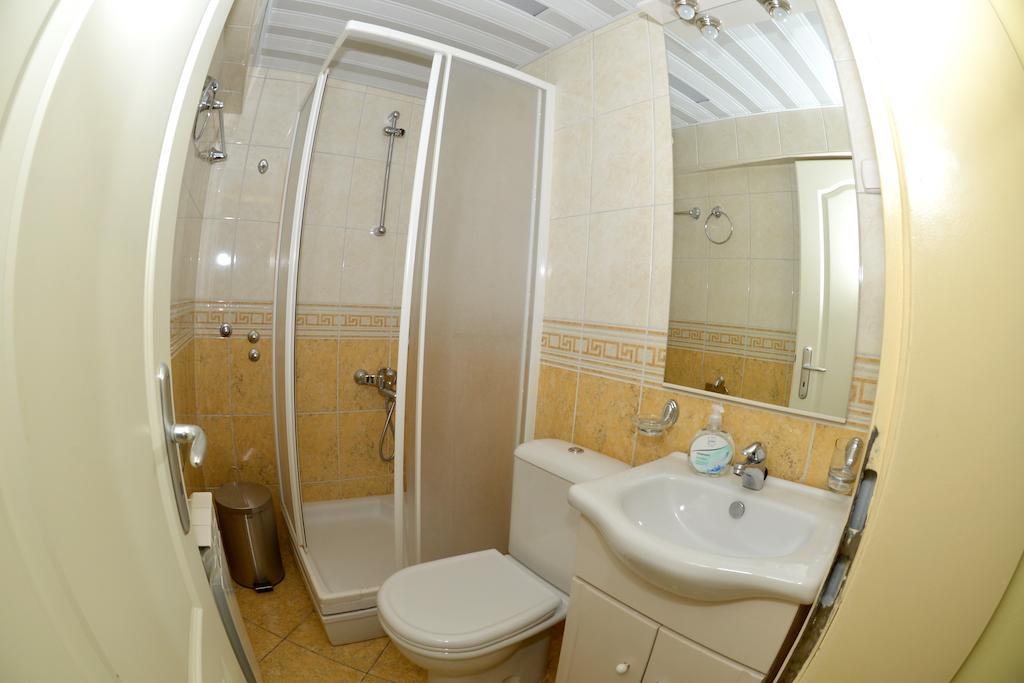 Rooms And Apartaments De Niro Трпейца Номер фото