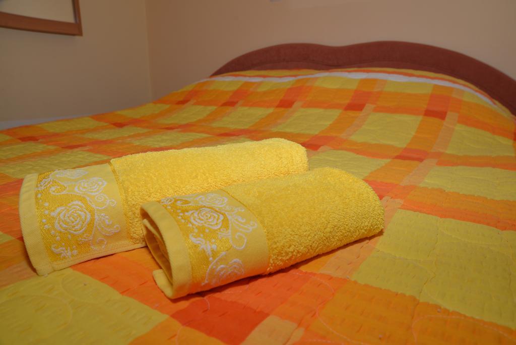 Rooms And Apartaments De Niro Трпейца Номер фото